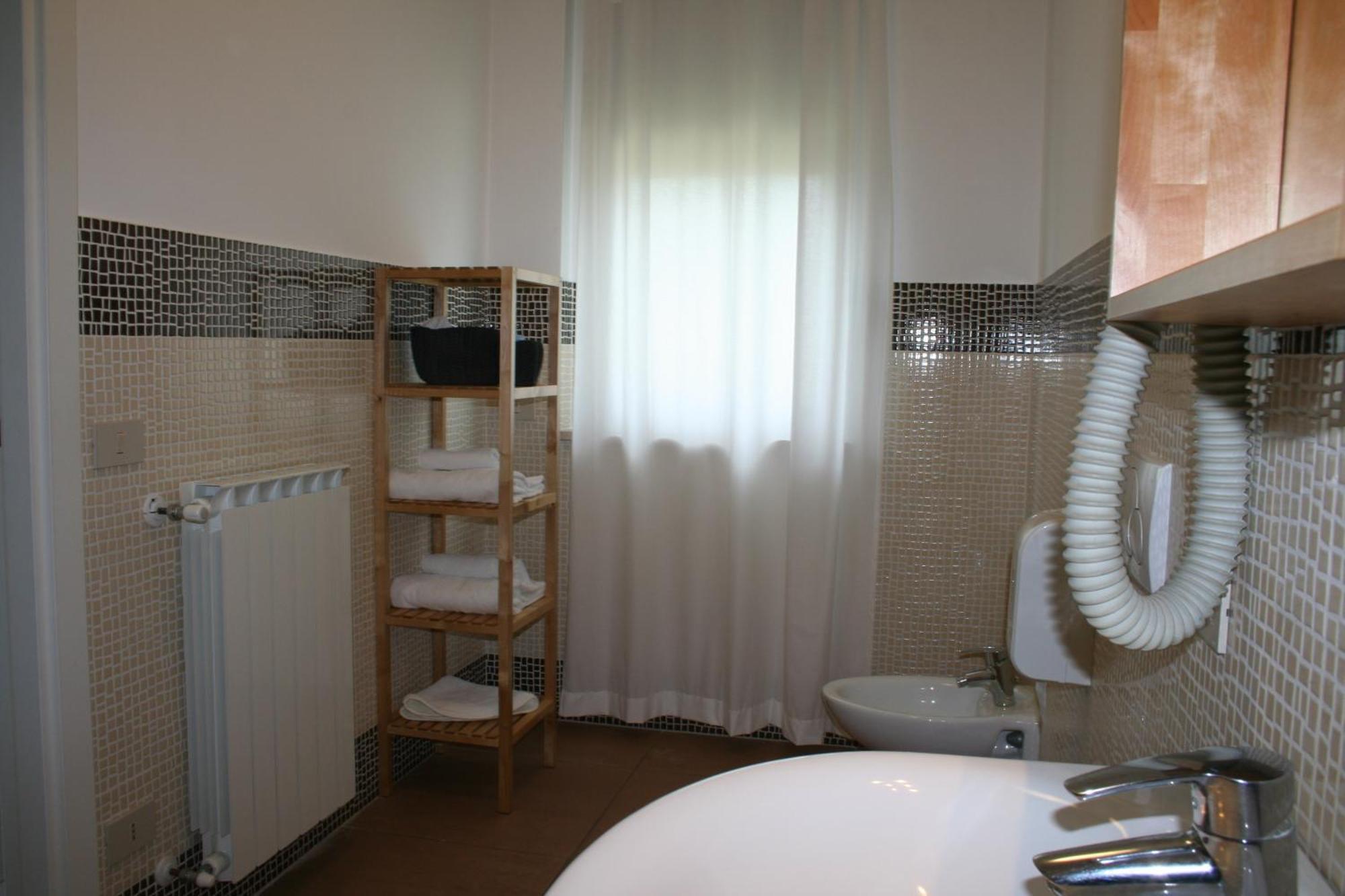 Guest House Parco Del Mulino Livorno Exterior photo